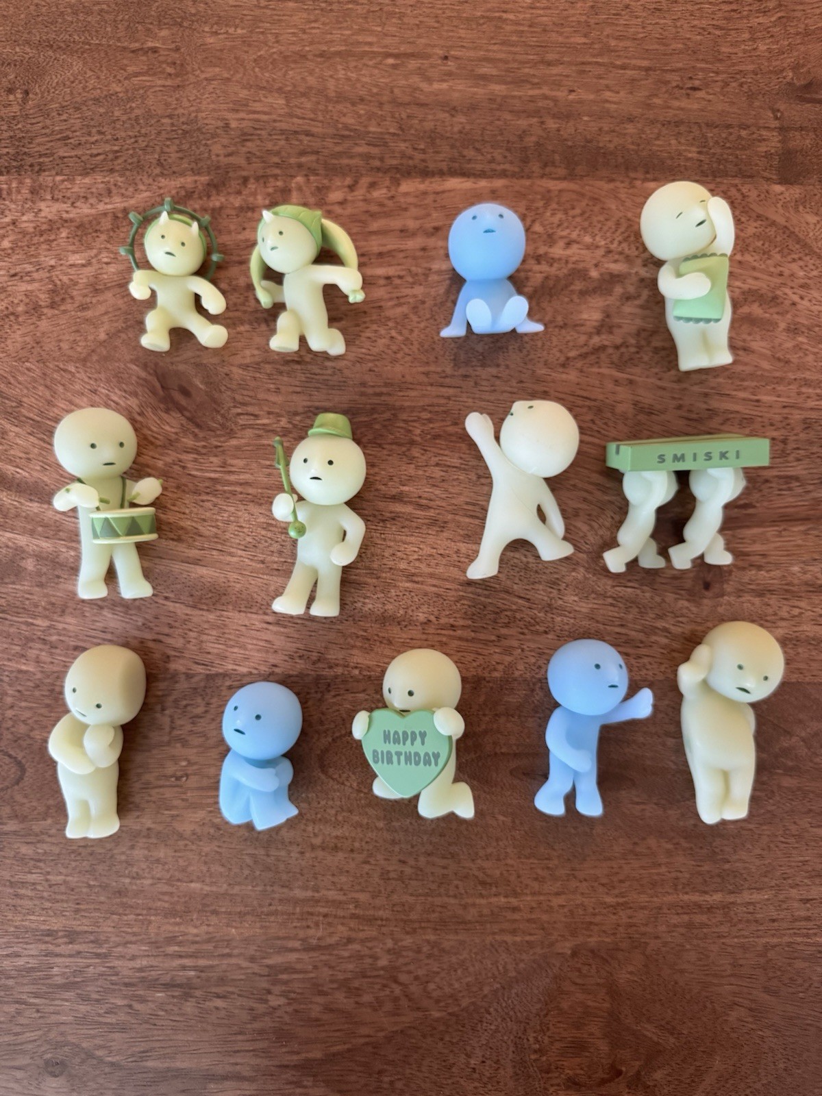 SMISKI Lot Of 13 Variety of Different Series UNBOXED SMISKI Lot Of 13 Variety of Different Series UNBOXED