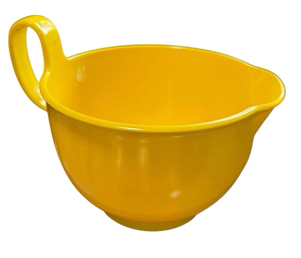 Vtg Dansk Gourmet Designs yellow mixing bowl Handle 1970s Gunnar Cyren 3.5 Qt