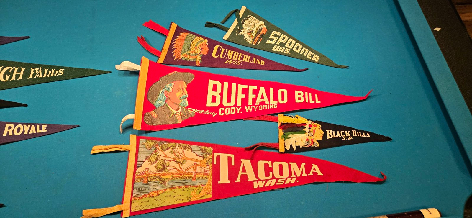 Vintage Felt Souvenir Travel Pennants Lot Buffalo Bill Cody Wyoming Tacoma Wash.