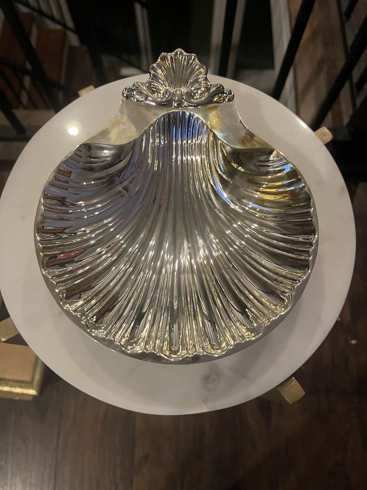 VTG Wm Rogers &Son Victorian Rose Silver Plate Shell Shaped Dish with Ornate NIB VTG Wm Rogers &Son Victorian Rose Silver Plate Shell Shaped Dish with Ornate NIB