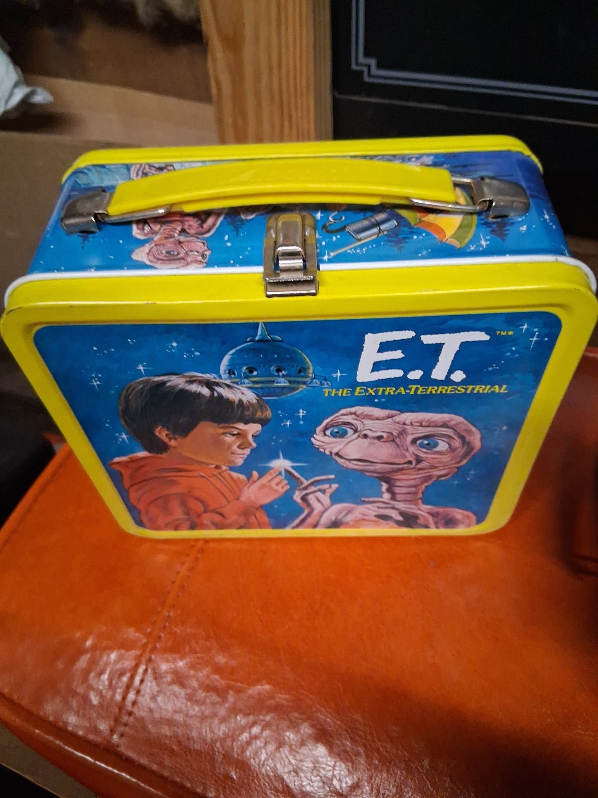 Vintage 1982 E.T. The Extra-Terrestrial Metal Lunchbox No Thermos Vintage 1982 E.T. The Extra-Terrestrial Metal Lunchbox No Thermos