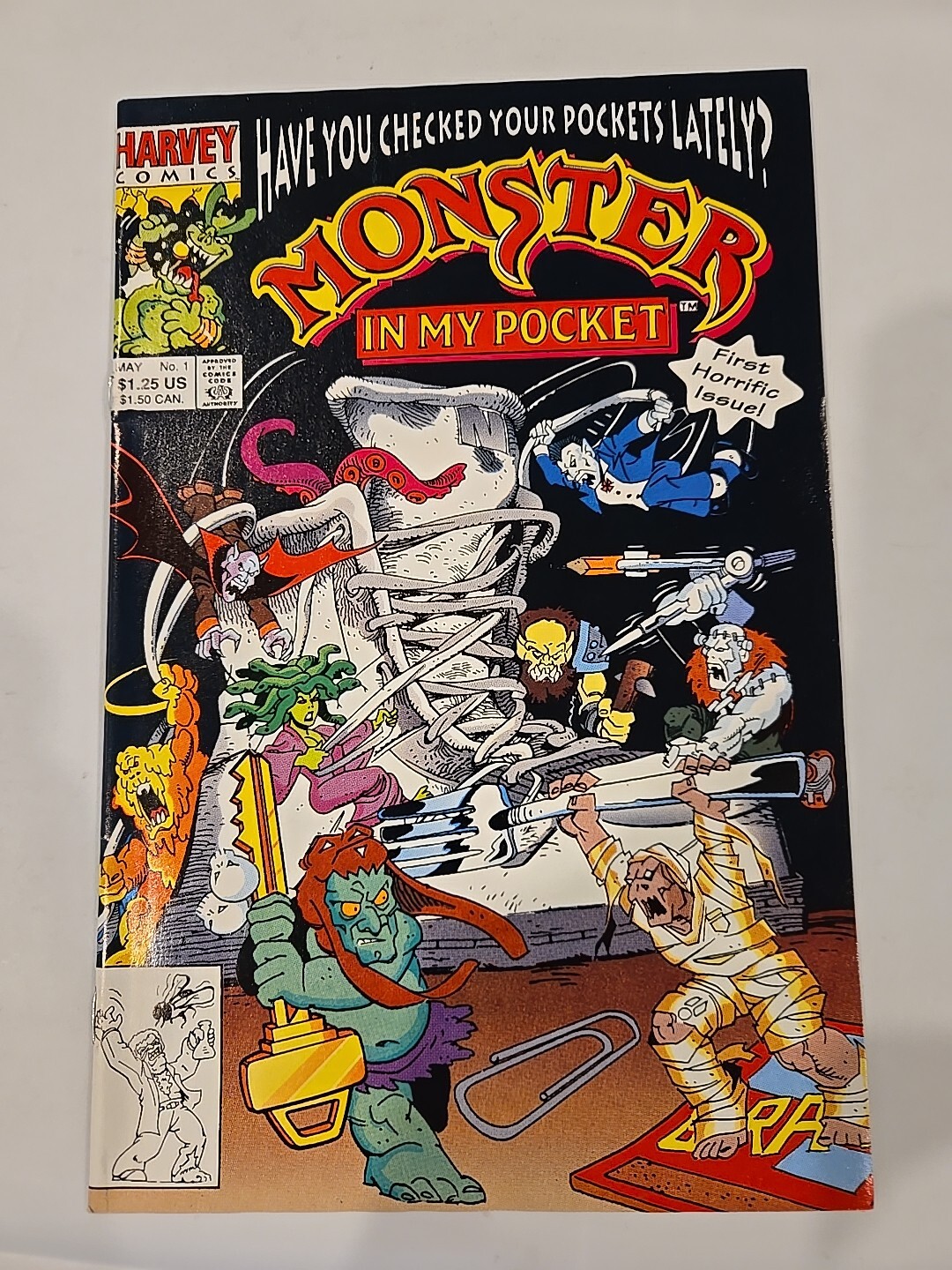 Monster in My Pocket #1 (May 1991 Harvey Comics) 1st Issue, Horror, Medusa VF+ Monster in My Pocket #1 (May 1991 Harvey Comics) 1st Issue, Horror, Medusa VF+