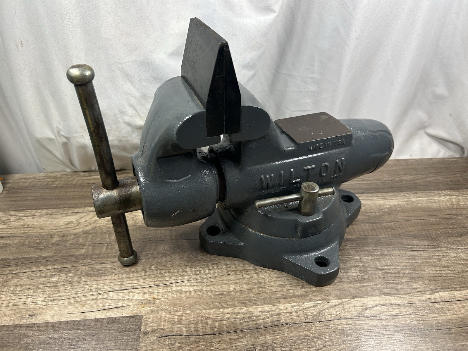 Vintage Wilton Bullet Vise 4\