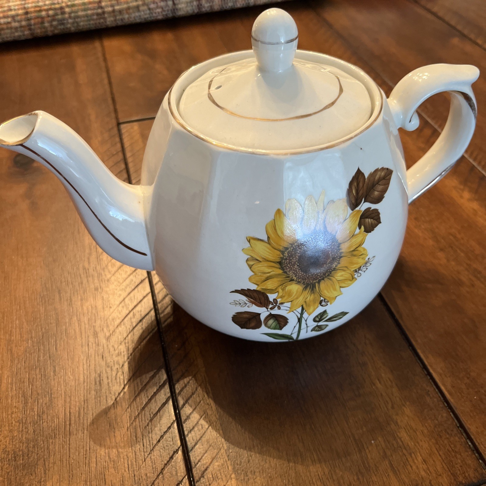 Vintage Ellgreave Wood & Sons Teapot, Sunflowers, Gold Trim