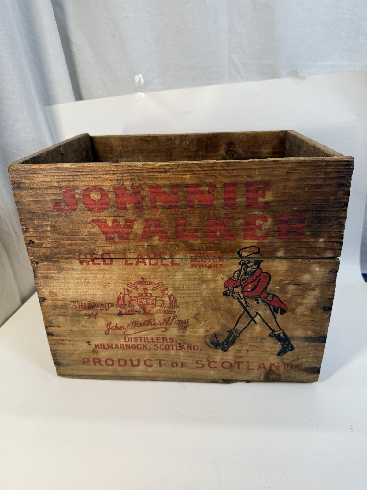 Vintage Johnnie Walker Red Label Scotch Whisky Wooden Crate Box Striding Man 