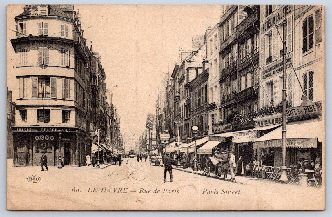 Antique France Postcard LE HAVRE Rue de Paris Street WW1 1918 Antique France Postcard LE HAVRE Rue de Paris Street WW1 1918