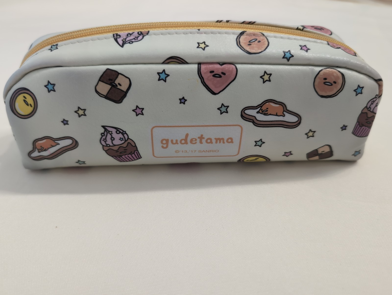 Gudetama Sanrio Cosmetic Pencil Pouch Bag Gudetama Sanrio Cosmetic Pencil Pouch Bag