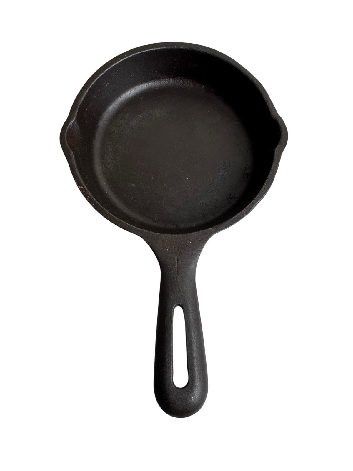 Vintage Brillion Cast Iron Mini  Skillet Frying Pan Cooking Tool Excelent
