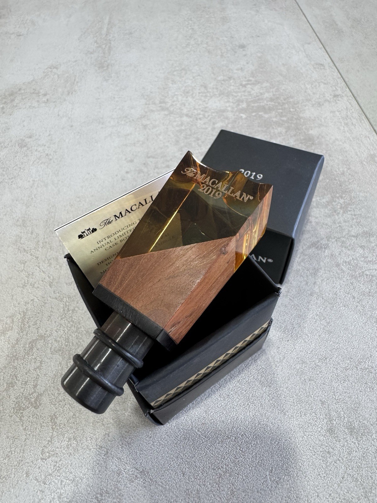 Macallan 2019 Rare Cask Bottle Stopper Amber + Wood Edition Whiskey Scotch NEW