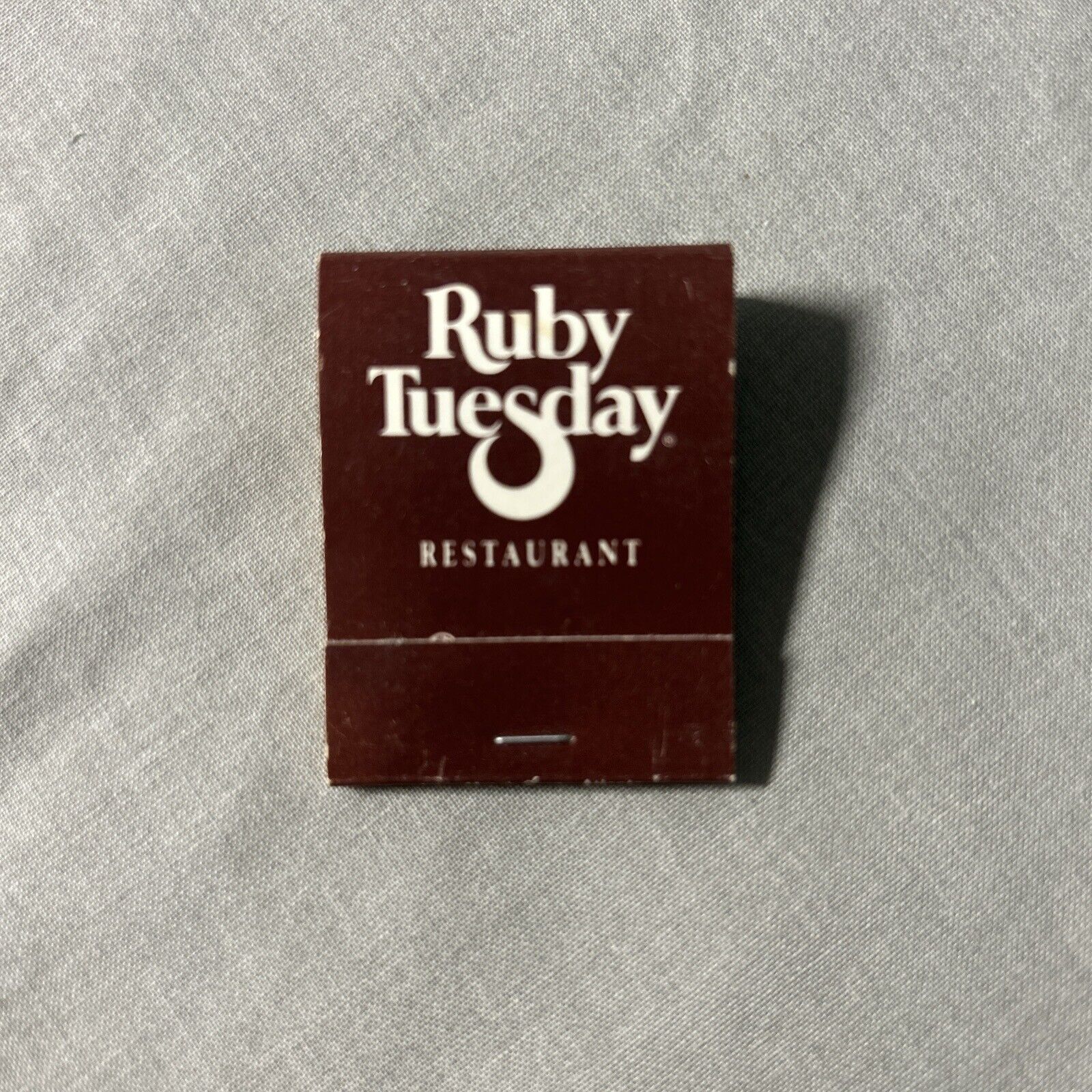 VTG Ruby Tuesday Restaurant Full Matchbook