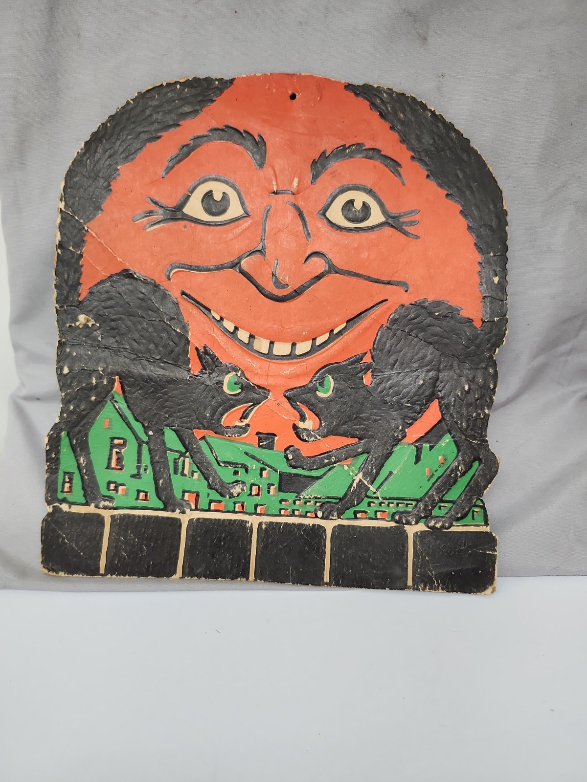 Vintage 1930s Beistle Embossed Halloween Die Cut, Moon Face, Black Cats 9” USA