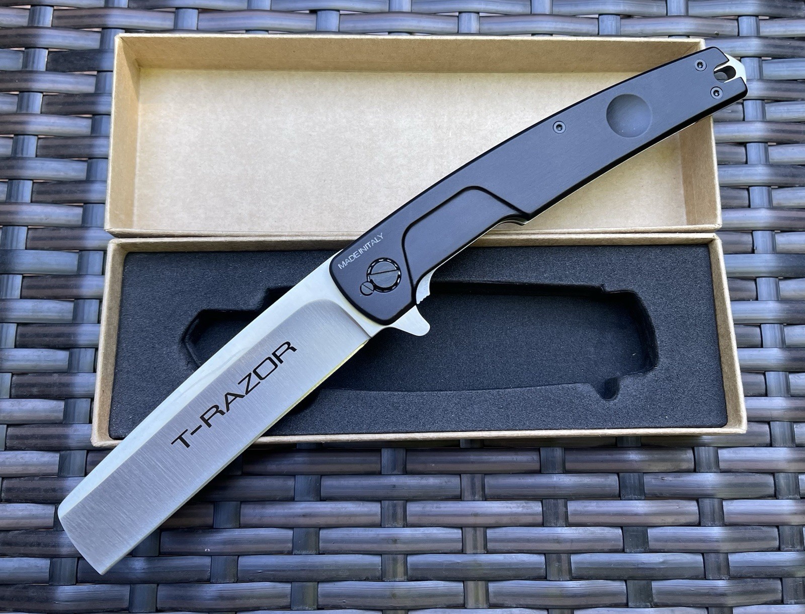 Extrema Ratio T Razor Folding Knife 3.75 Extrema Ratio T Razor Folding Knife 3.75