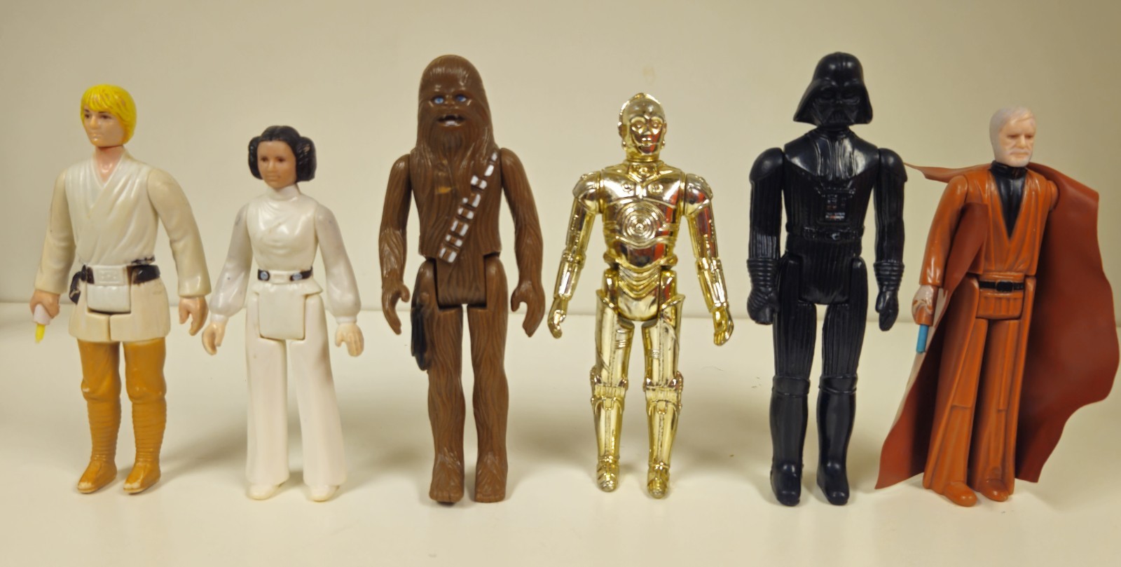 VTG Star Wars Luke Leia Chewbacca C-3PO Darth Vader Obi-Wan Kenobi Kenner 1977