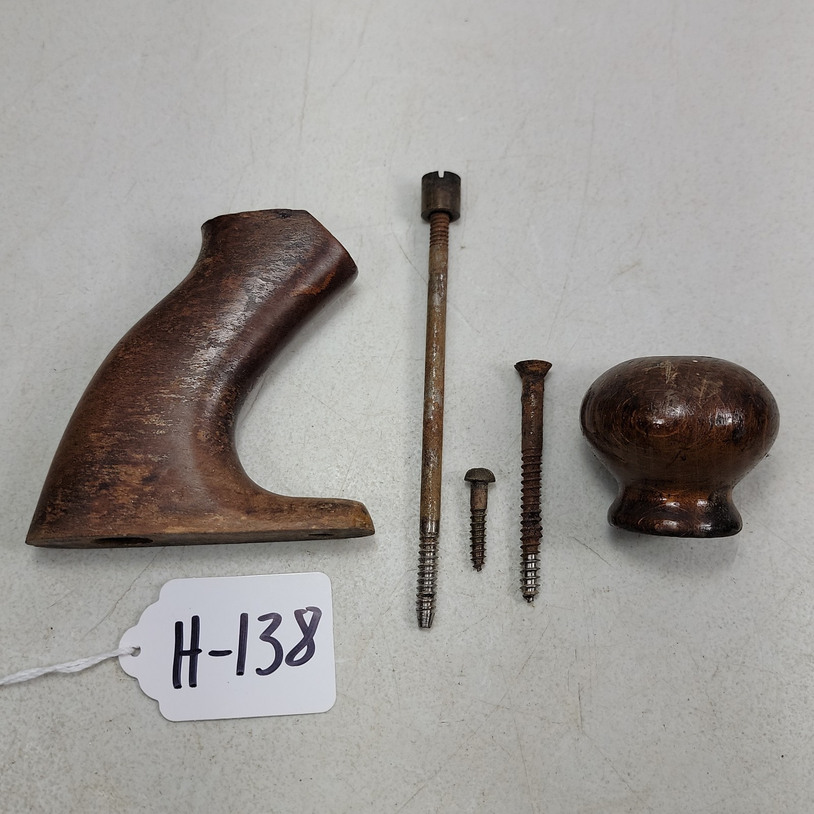 Vtg Stanley No 127 & 129 Transitional Wood Plane Handle Tote Knob Hardware H138 Vtg Stanley No 127 & 129 Transitional Wood Plane Handle Tote Knob Hardware H138