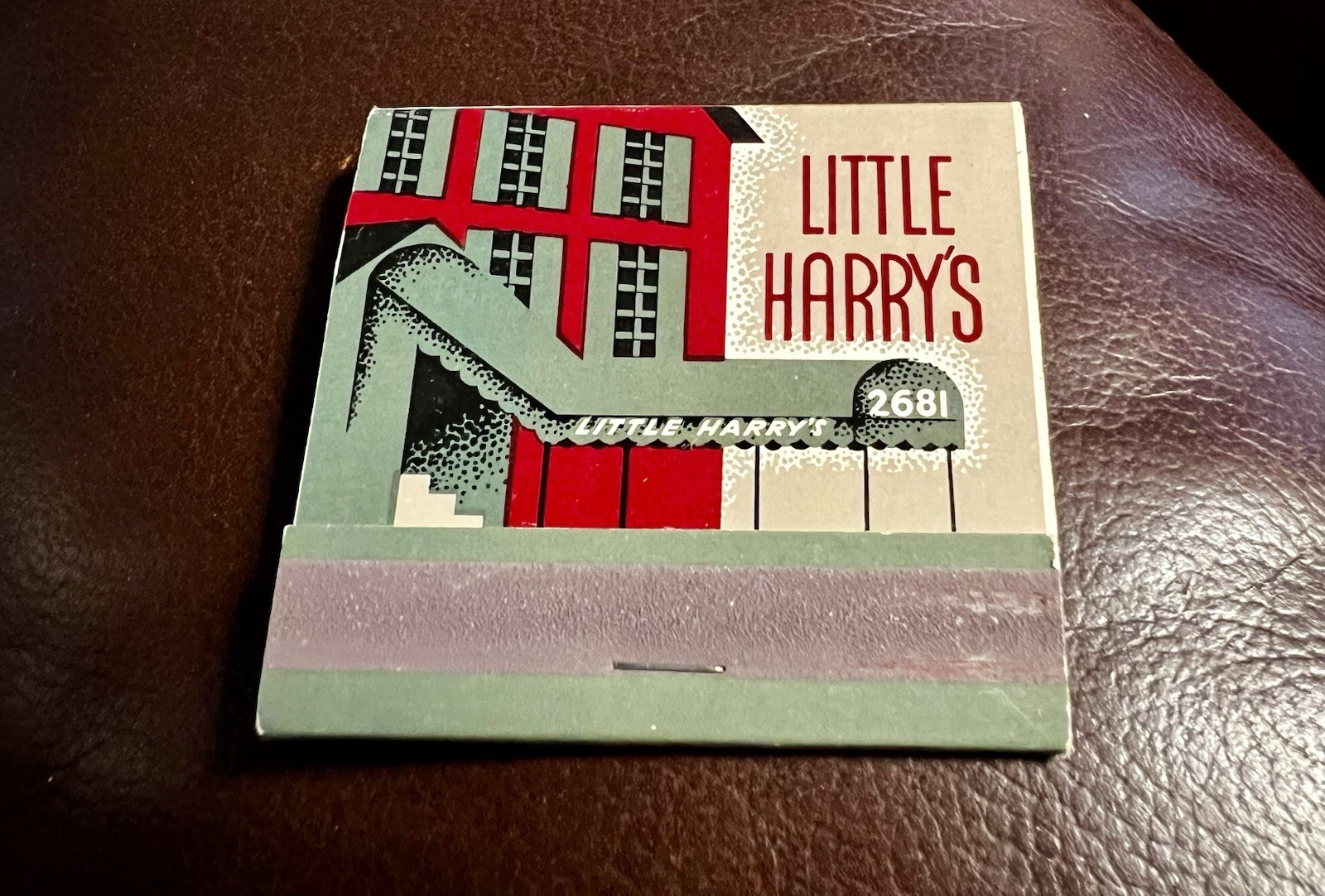 Classic Little Harry’s Restaurant, Detroit, MI, Full Unstruck Matchbook Classic Little Harry’s Restaurant, Detroit, MI, Full Unstruck Matchbook