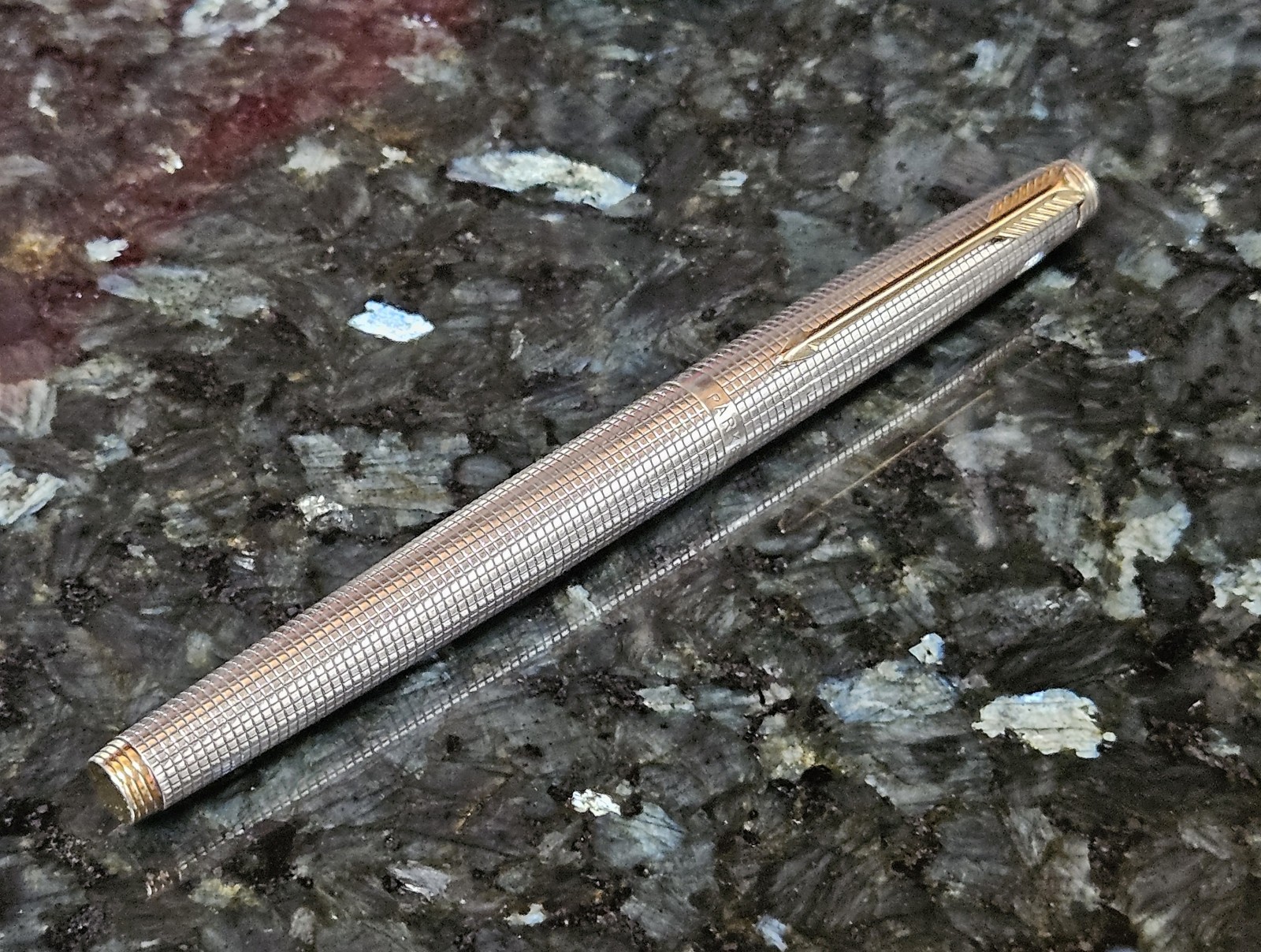 Vintage Parker 75 Cisele Flat Top Sterling Silver Fountain Pen With 14K Gold Nib