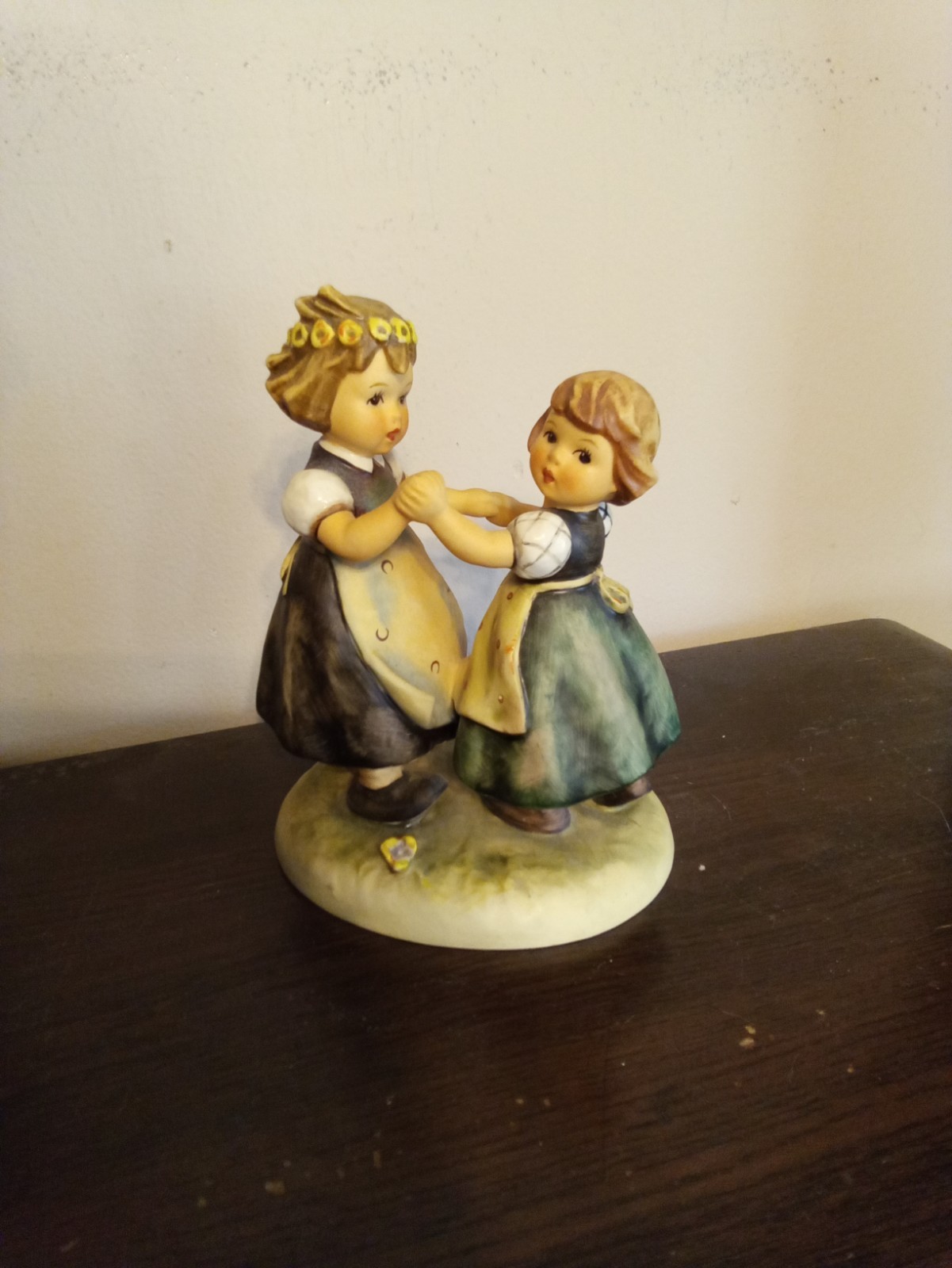 M I Hummel Goebel Multicolor Figurine #353/1 TMK4 Spring Dance 6.75 M I Hummel Goebel Multicolor Figurine #353/1 TMK4 Spring Dance 6.75