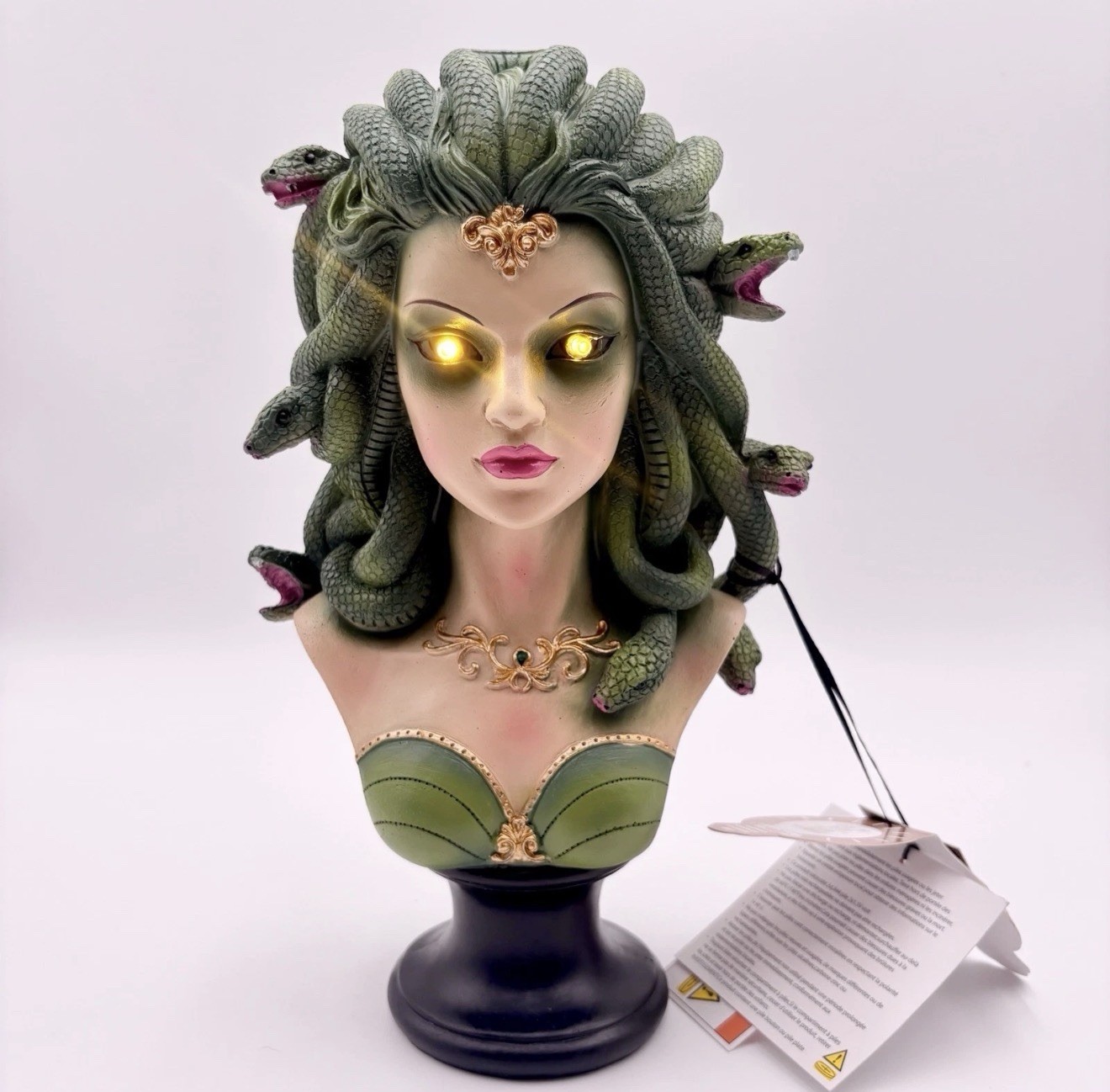 Spooky Night Medusa Bust Light Up LED Eyes Greek Mythology Statue Green Gold NEW