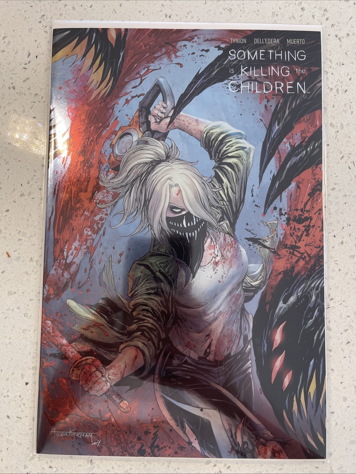 SOMETHING IS KILLING THE CHILDREN #21  Tyler Kirkham Foil Key Issue