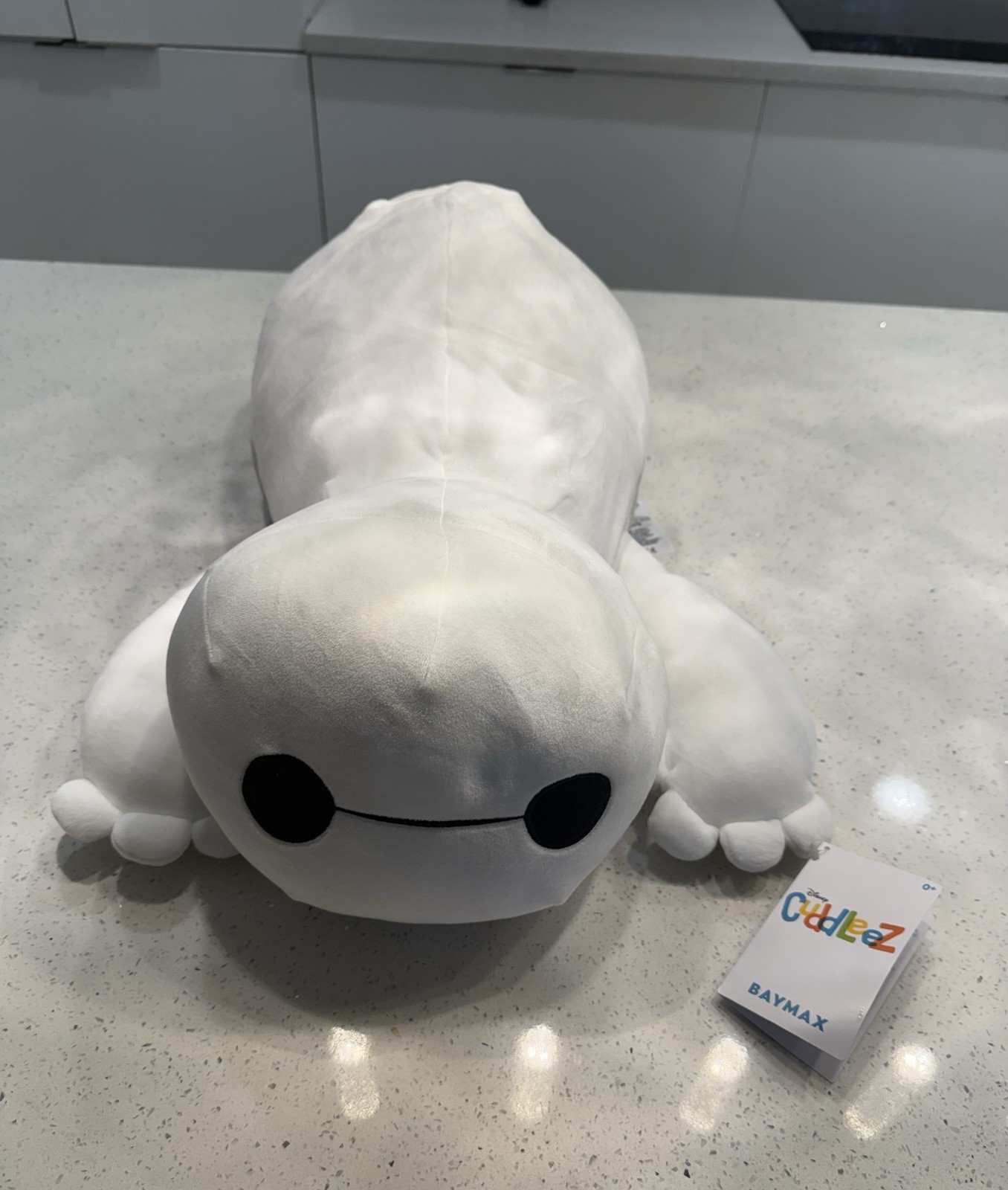 Disney Parks Big Hero 6 BAYMAX Cuddleez Large Plush 23 1/2'' NWT Disney Parks Big Hero 6 BAYMAX Cuddleez Large Plush 23 1/2'' NWT