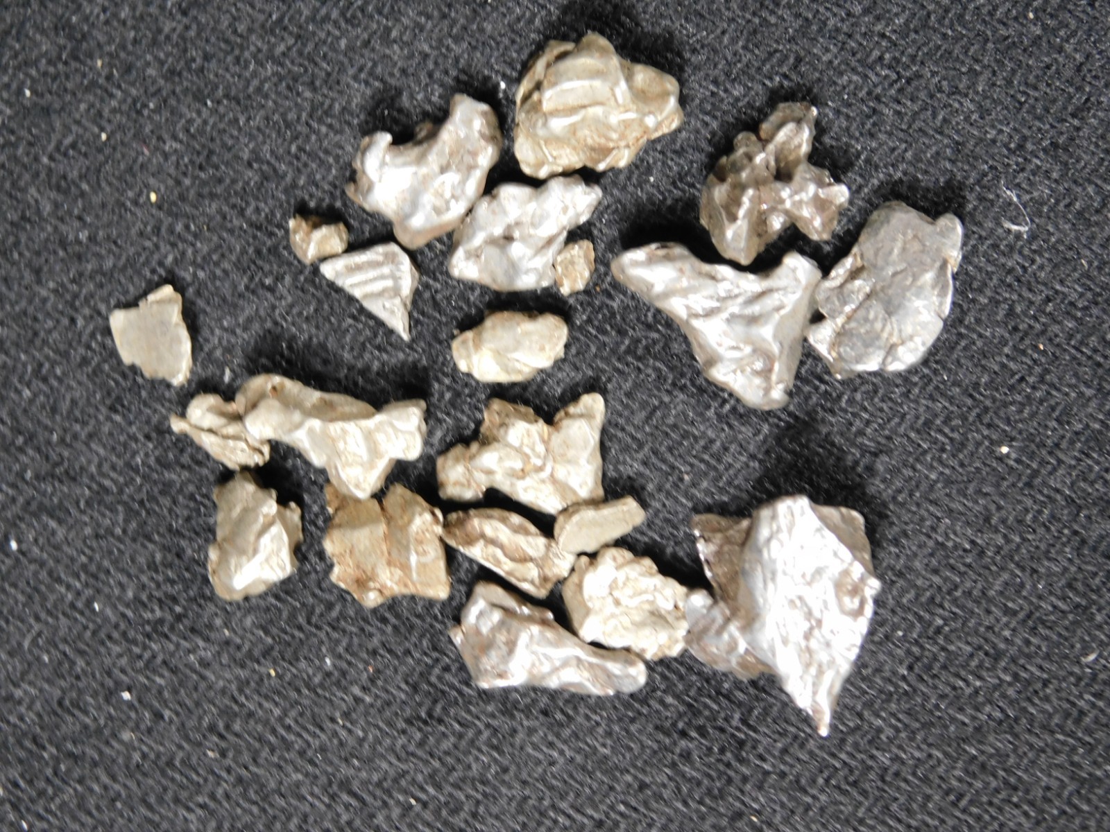 Big Lot of Little Campo Del Cielo METEORITES 100% Authentic Argentina 21.0gr