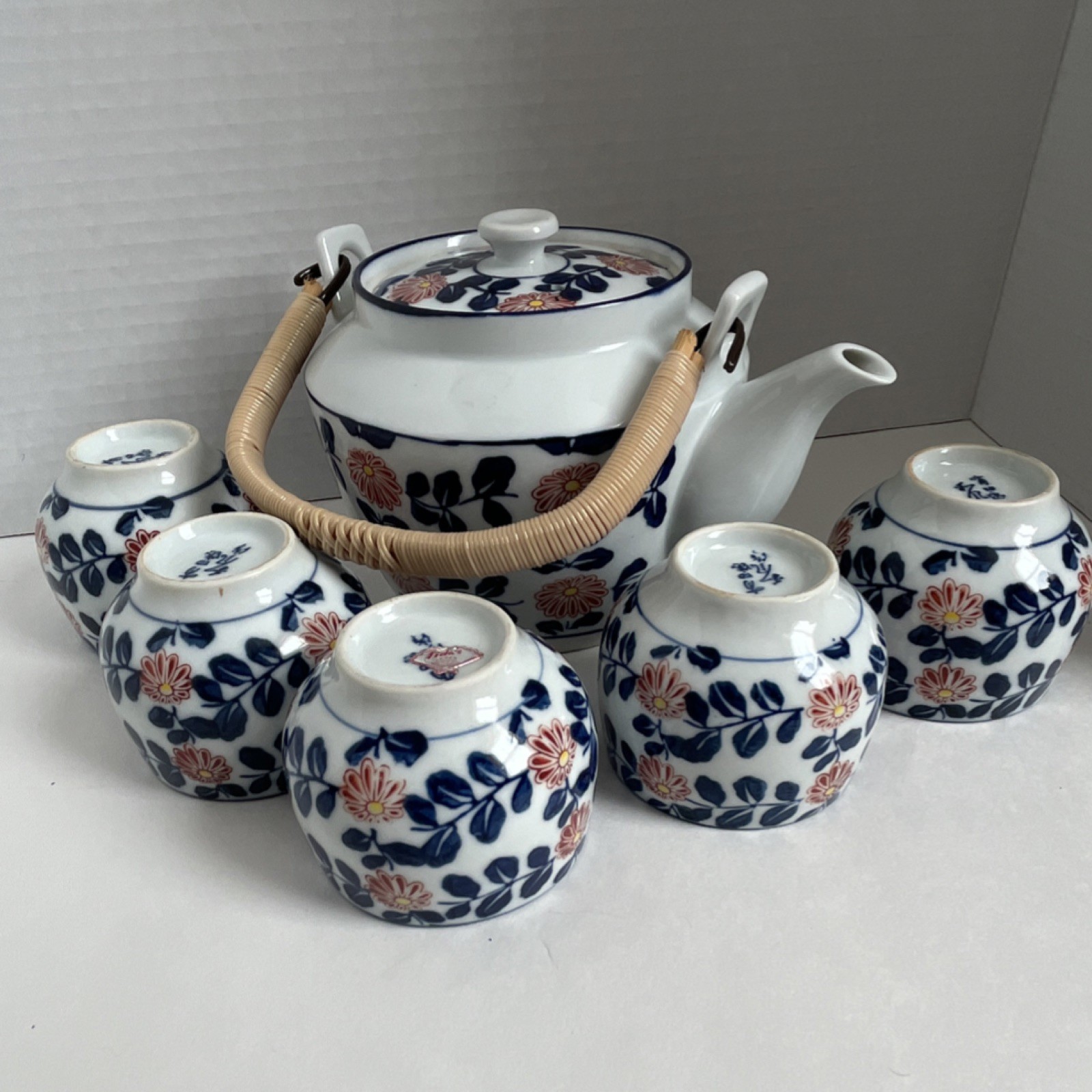 Japanese Arita Ware Vintage Tea Pot Set With 5 Cups Fine Porcelain From Japan 