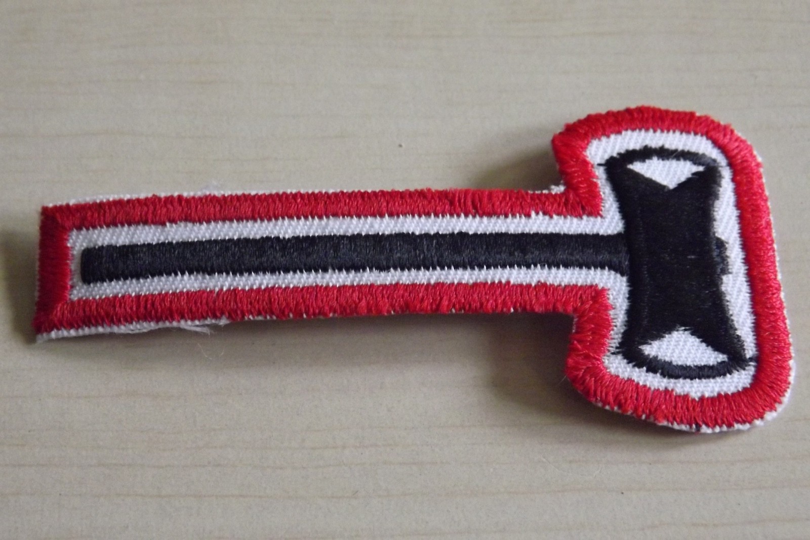 Unused Vintage Paul Bunyan Axe Award Boy Scout BSA Red Border Plastic-back Patch Unused Vintage Paul Bunyan Axe Award Boy Scout BSA Red Border Plastic-back Patch