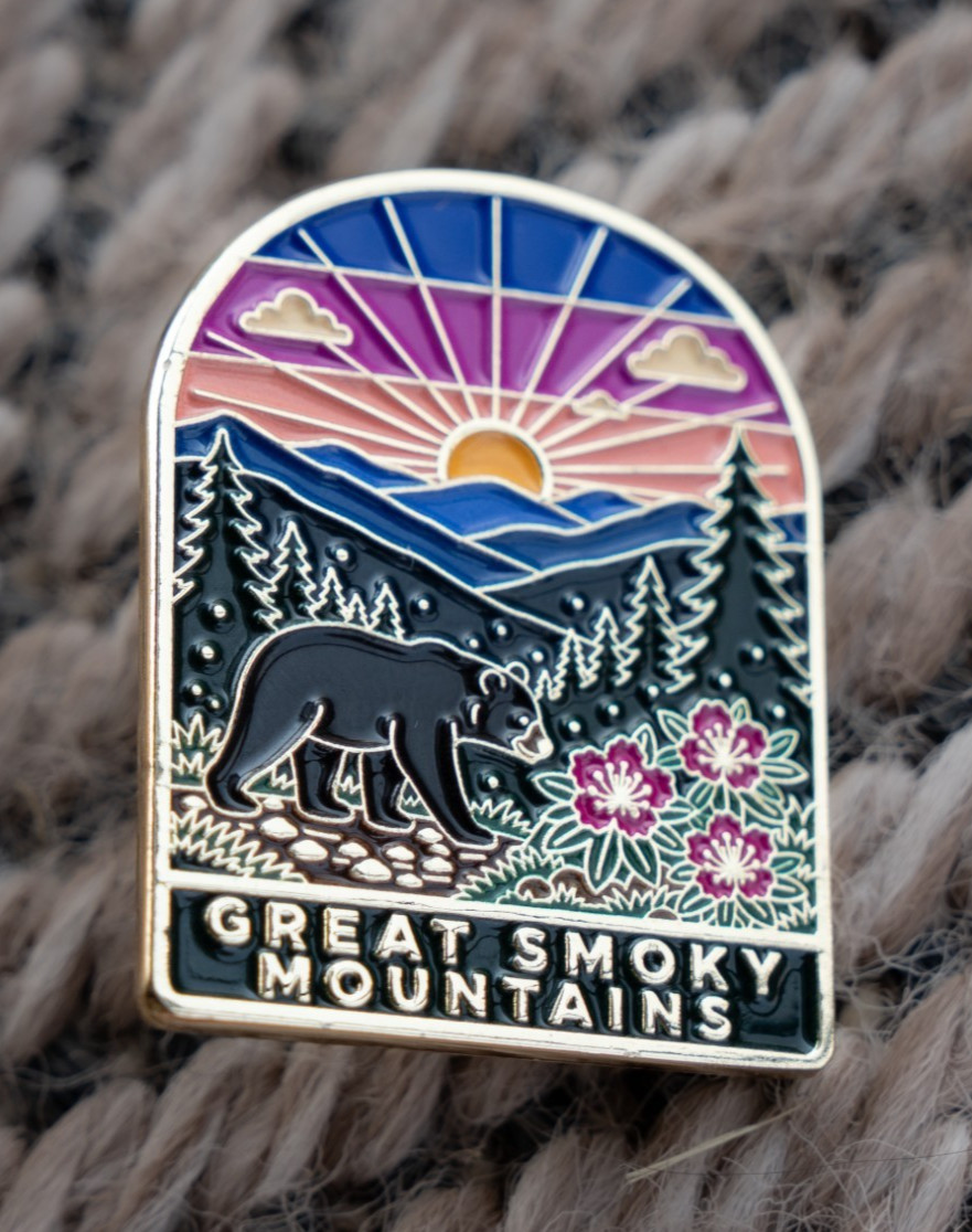 Great Smoky Mountains Enamel Pin - National Park Travel Souvenir Smokies Hiking