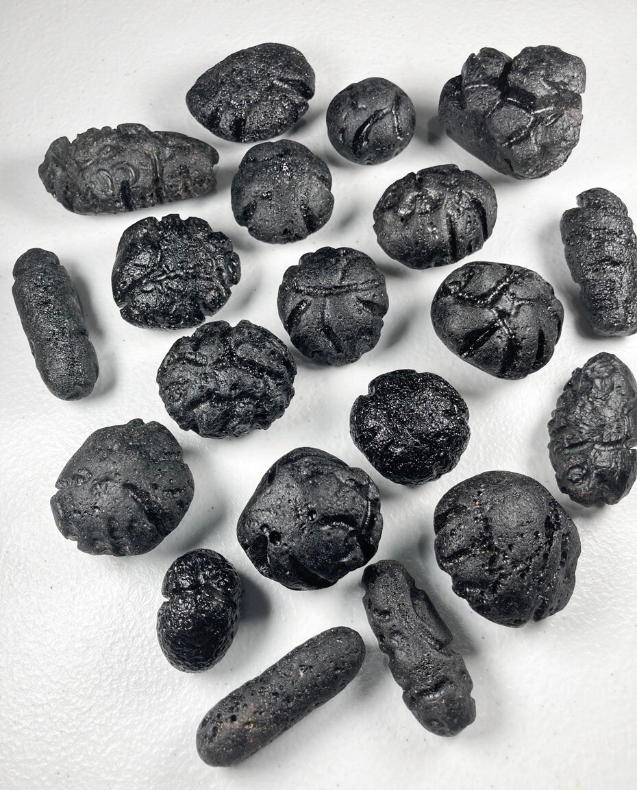 Philippine Tektites 1 Kilo Wholesale Pack Philippinite Meteorite Impact Bikolite Philippine Tektites 1 Kilo Wholesale Pack Philippinite Meteorite Impact Bikolite