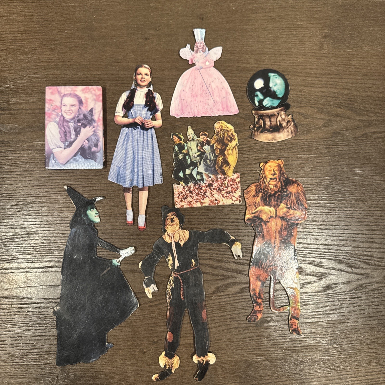 Mixed Wizard of Oz Magnet Lot 8 1998 Turner Dorothy Tin Man Scarecrow Lion Witch