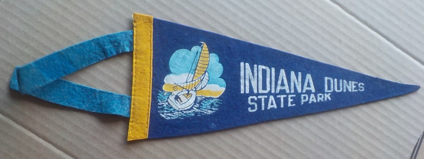 Vintage Indiana Dunes State Park 12\'\' mini pennant