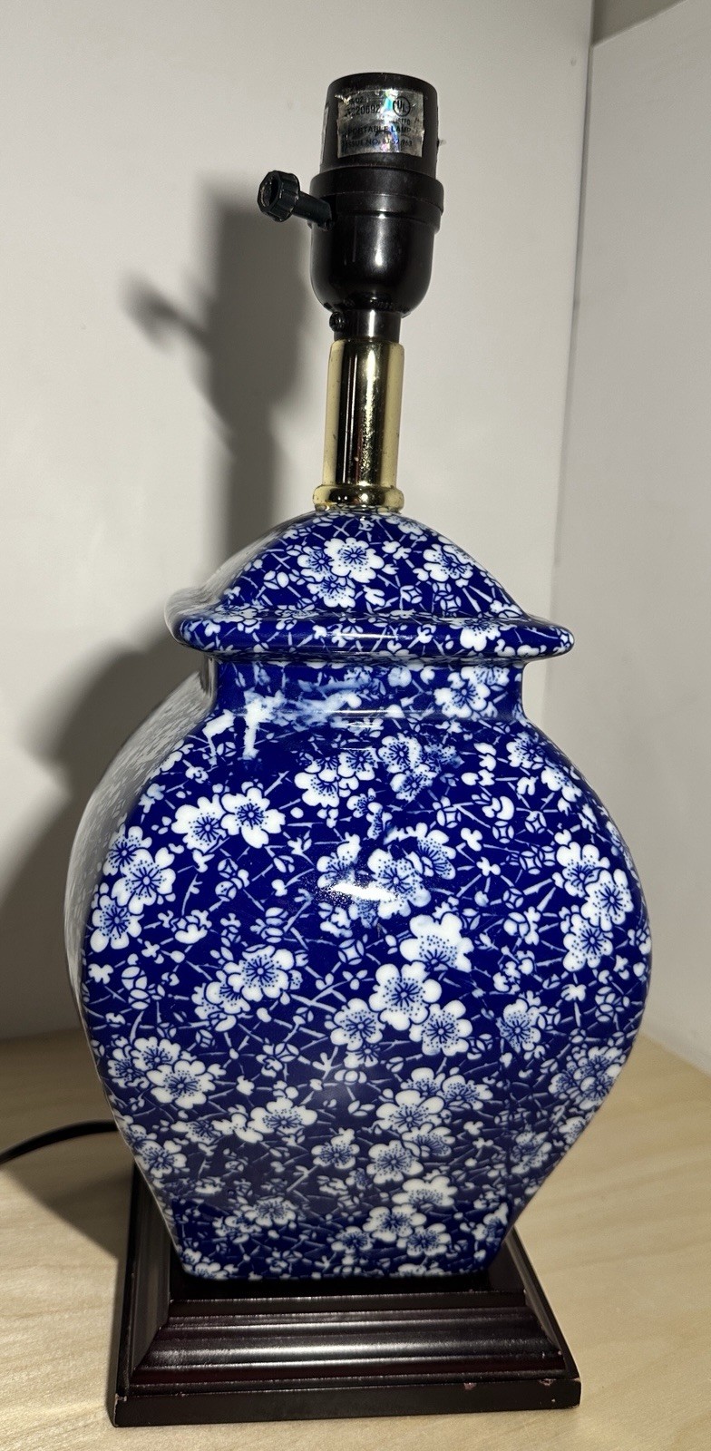 Vintage Chinese Blue and White Porcelain Large Table Lamp Bird Motif 15”