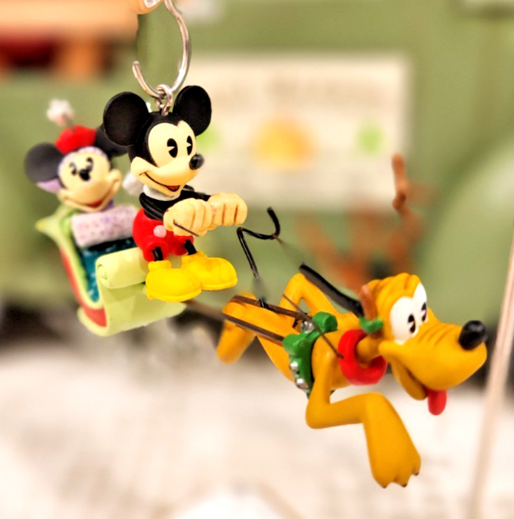 Hallmark Keepsake Disney Mickey, Minnie & Pluto 