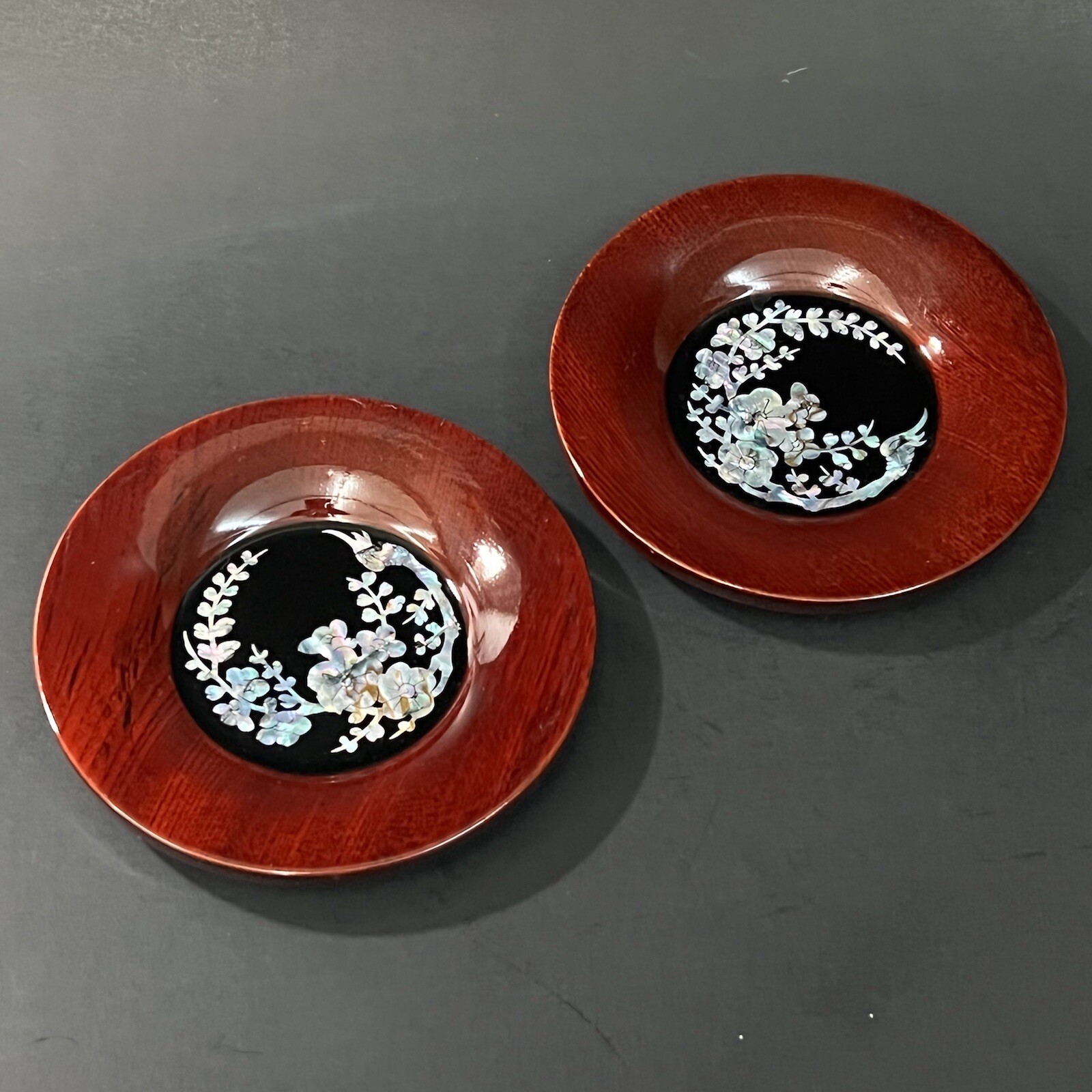Set of 2 Lacquer Wood Inlay Mother Of Pearl Jewelry Catch All Trinket Dishes 4\