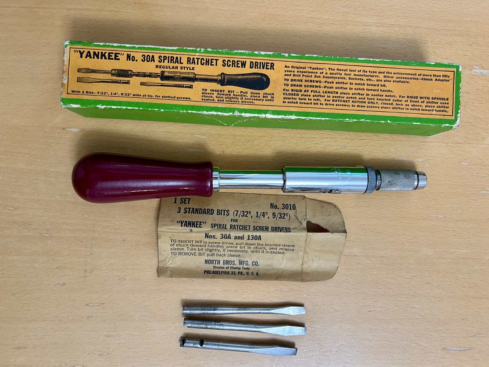 Vintage YANKEE No 30A Spiral Ratchet Screw Driver with Original Box & Bits Vintage YANKEE No 30A Spiral Ratchet Screw Driver with Original Box & Bits