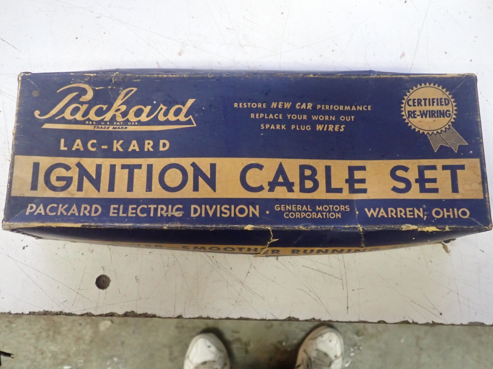 NOS 1940s Packard Spark Plug Wire Set Cool Original Box For Display NOS 1940s Packard Spark Plug Wire Set Cool Original Box For Display