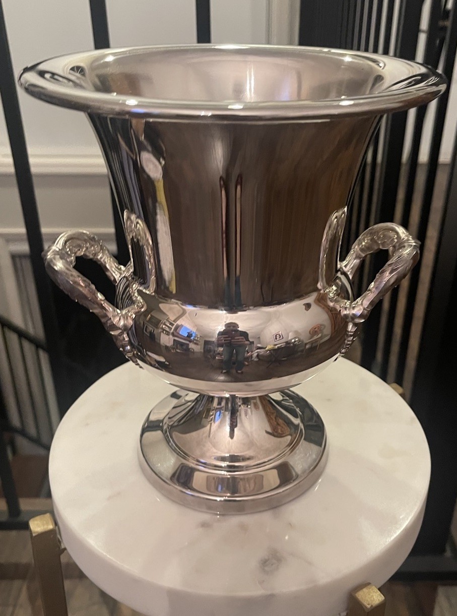 Vintage Towle Silver-Plated Trophy Champagne Bucket Wine Chiller Urn Vintage Towle Silver-Plated Trophy Champagne Bucket Wine Chiller Urn