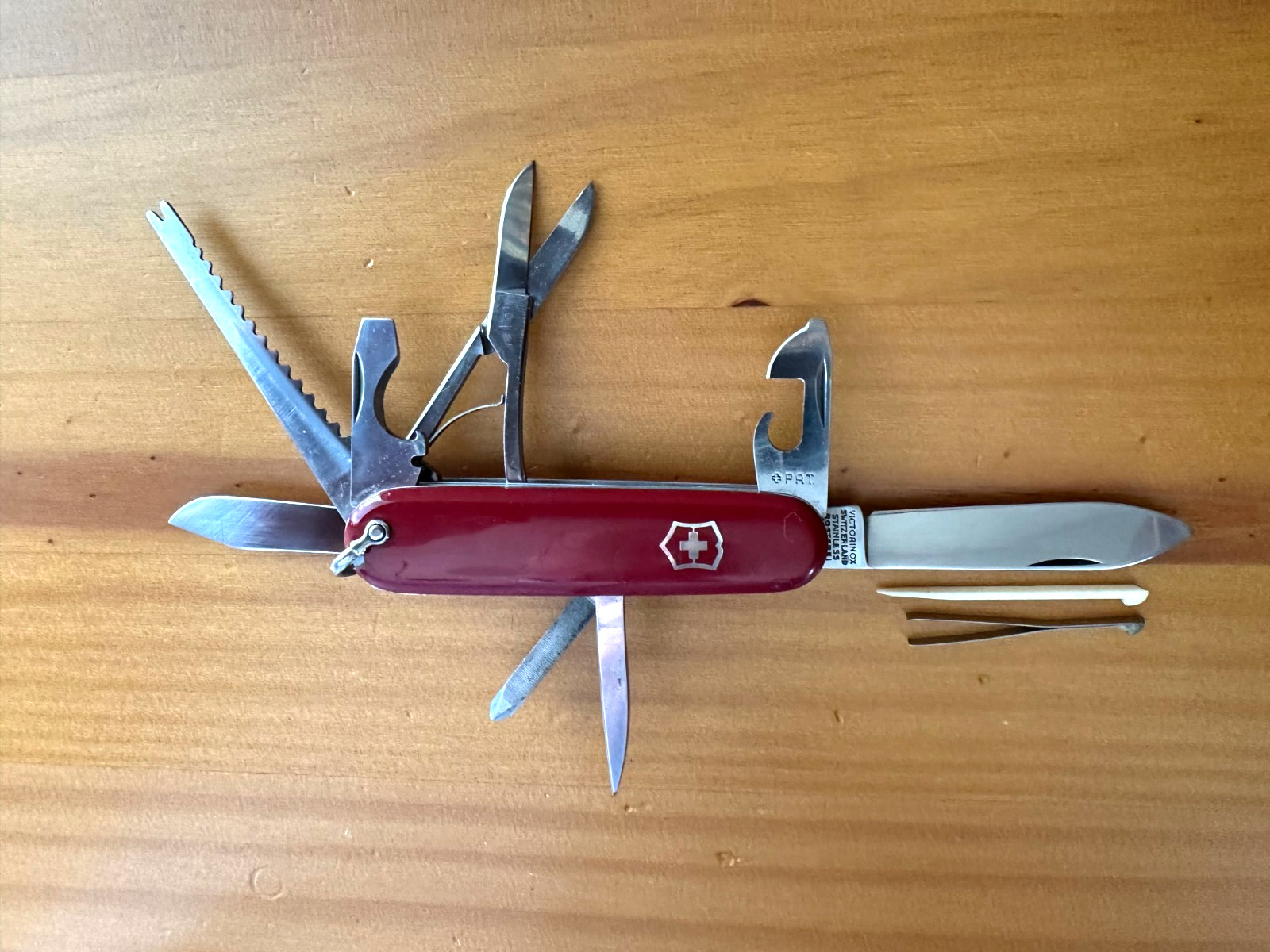 Victorinox Swiss Army Knife Vintage Fisherman 1968-73 Model 135AF