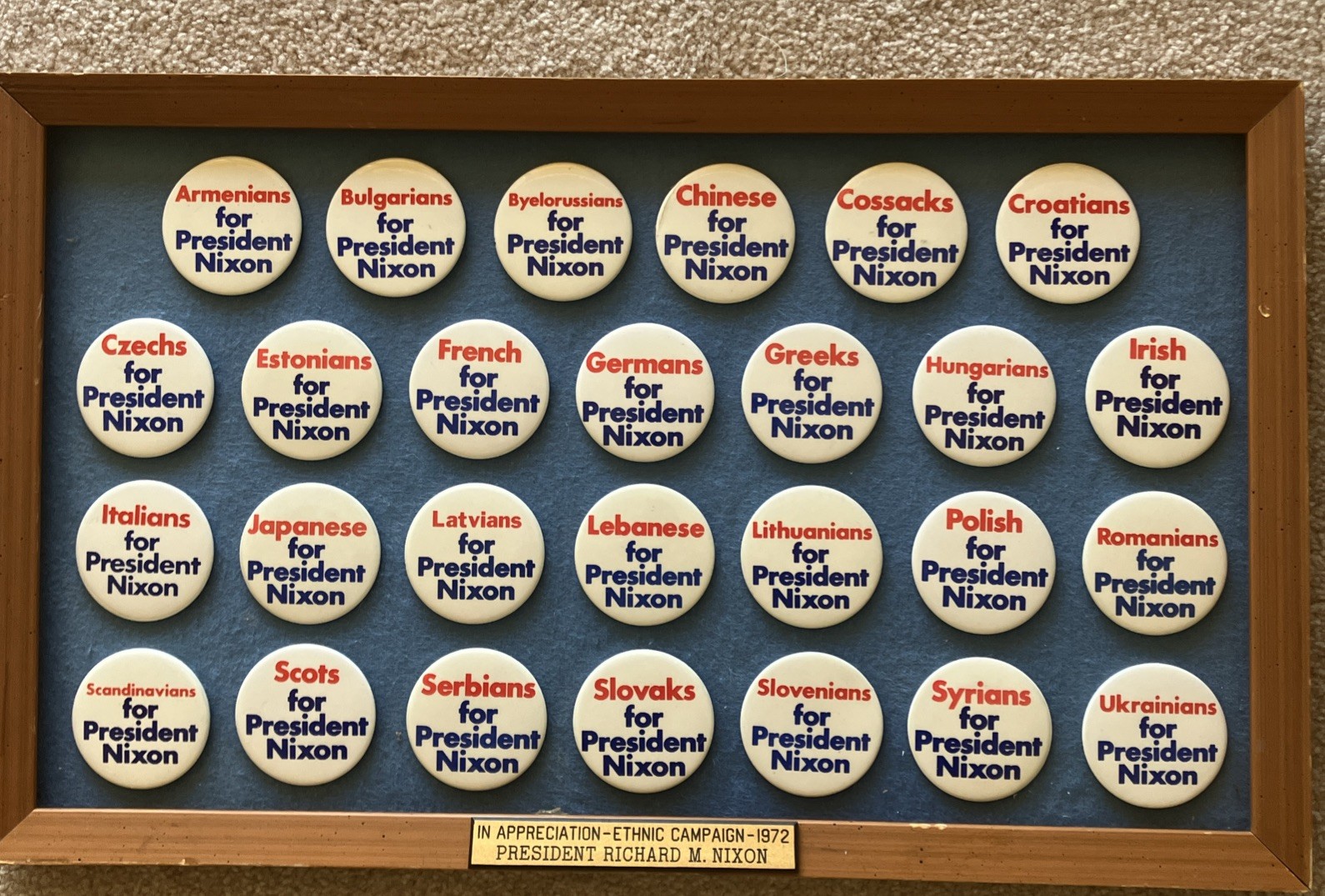1972 Richard Nixon Ethnic Campaign In Appreciation Award With 27 Ethnic Buttons