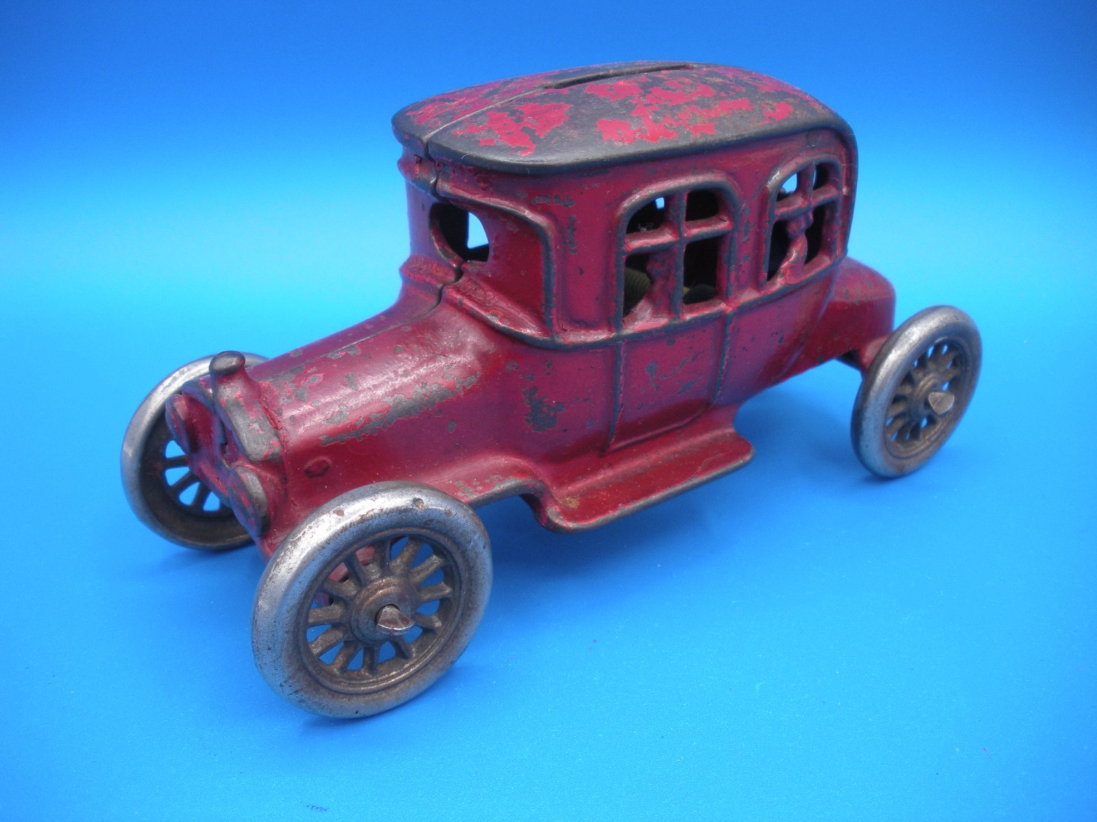Vintage A.C. Williams Automobile Bank Cast Iron 3 Passenger Car Original Paint