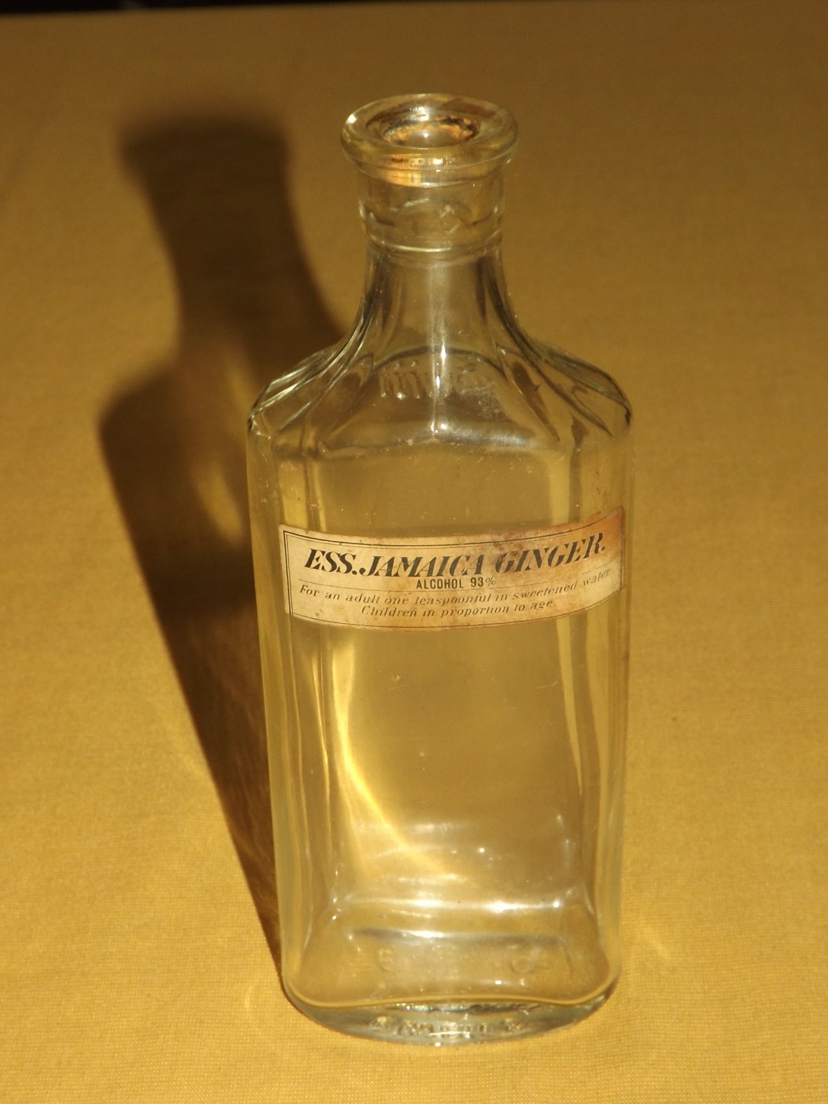 VINTAGE OLD OWENS ESS. JAMAICA GINGER PAPER LABEL MEDICINE BOTTLE VINTAGE OLD OWENS ESS. JAMAICA GINGER PAPER LABEL MEDICINE BOTTLE