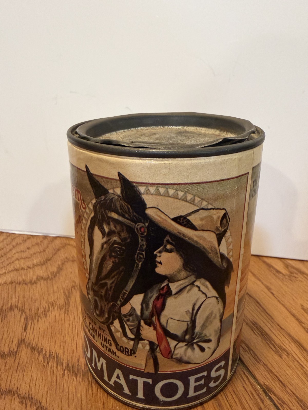 VTG Western GIrl Brand Tomatoes 12 Oz Tin Can Bank