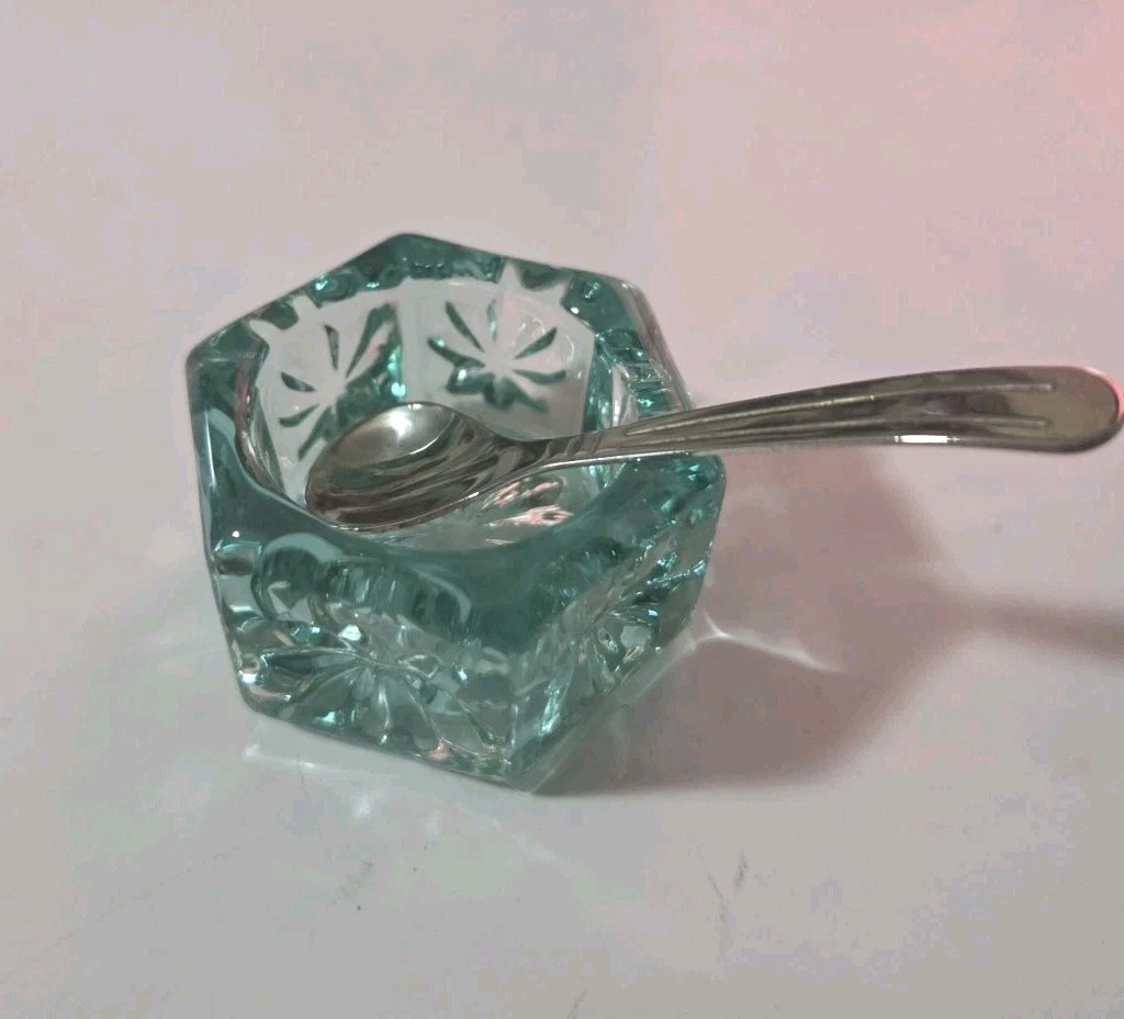 Mosser~ Open Salt Cellar ~ Aqua Starburst ~With Spoon Mosser~ Open Salt Cellar ~ Aqua Starburst ~With Spoon