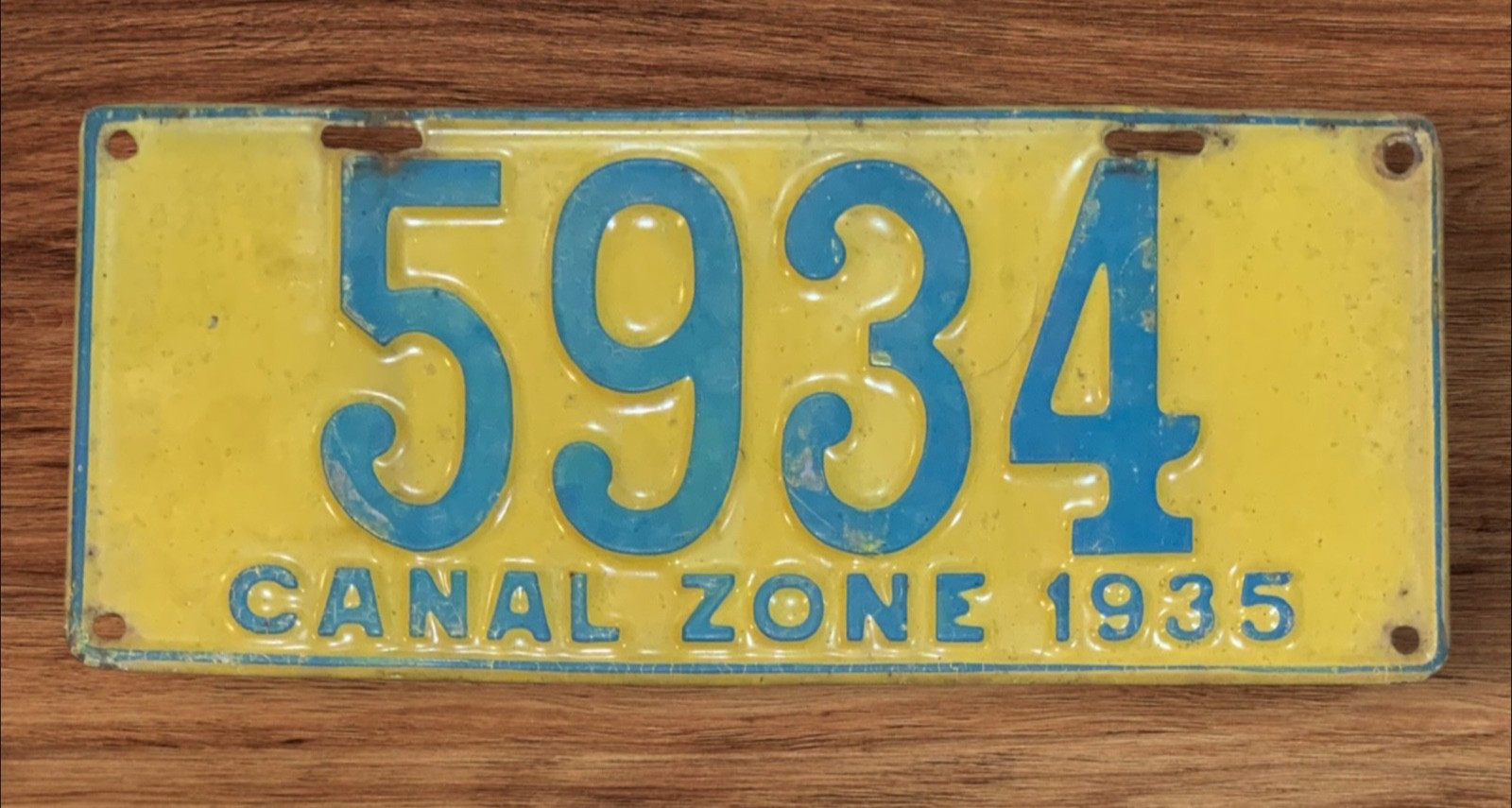 CANAL ZONE  PANAMA 1935  LICENSE PLATE \