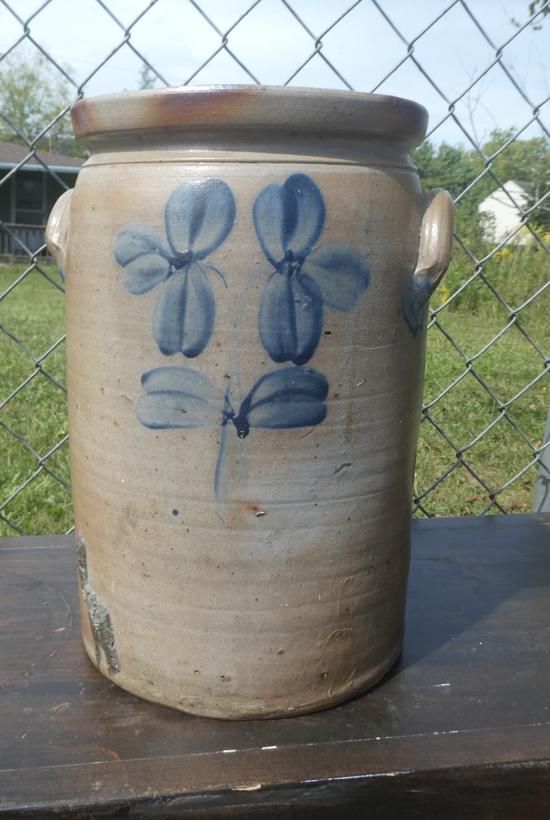 Antique 3 Gallon Stoneware Crock With Cobalt Blue Floral Decoration