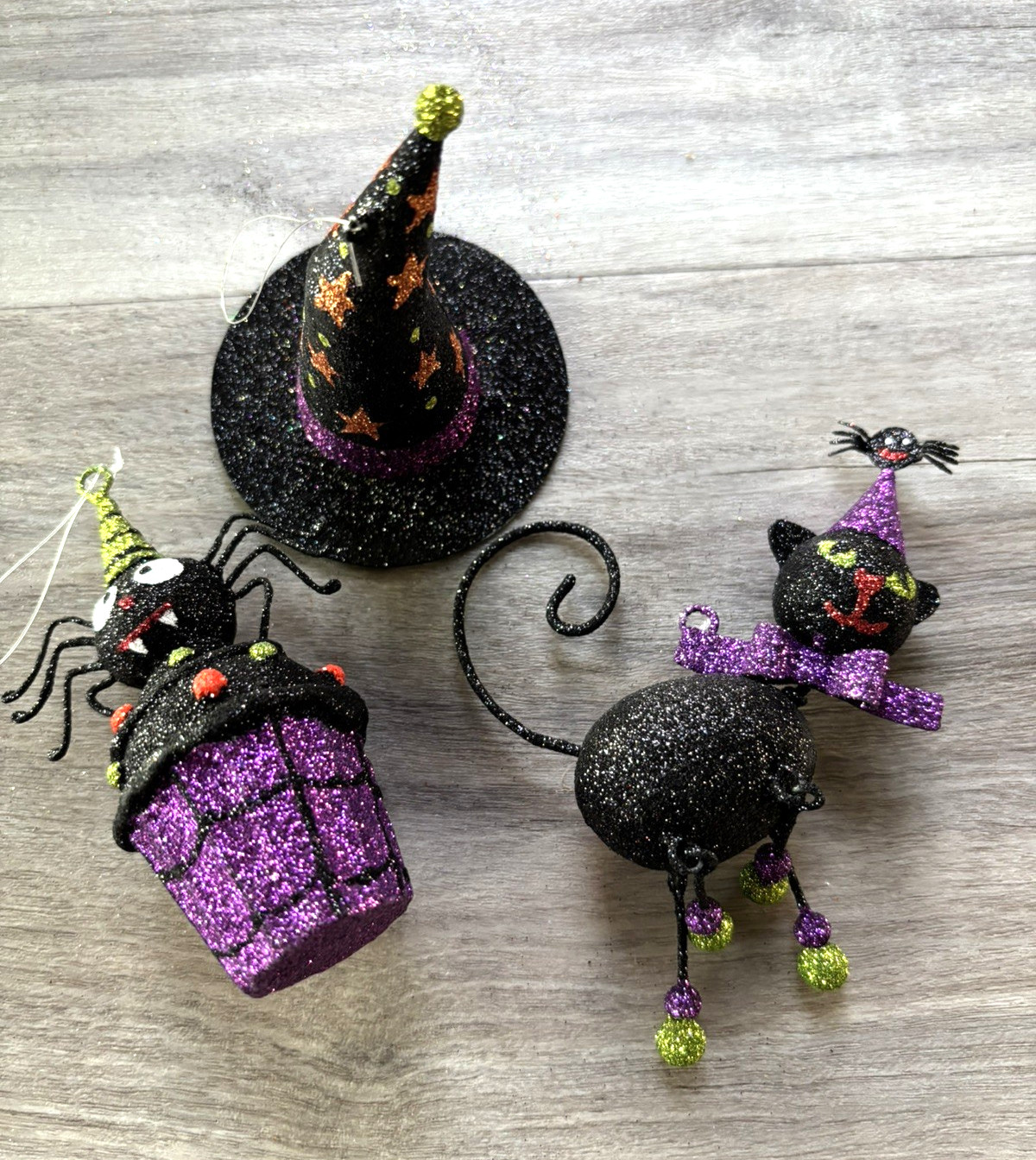 Pier One Rare Halloween Ornaments set of 3 Glitter hat spider cat