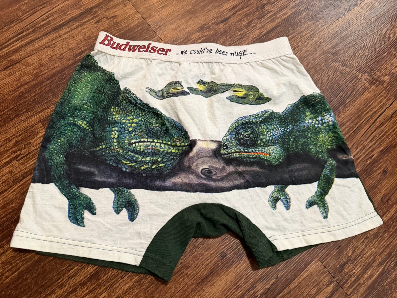 Vintage Budweiser Beer Chameleon We Could’ve Been HUGE 1998 Large Vintage Budweiser Beer Chameleon We Could’ve Been HUGE 1998 Large