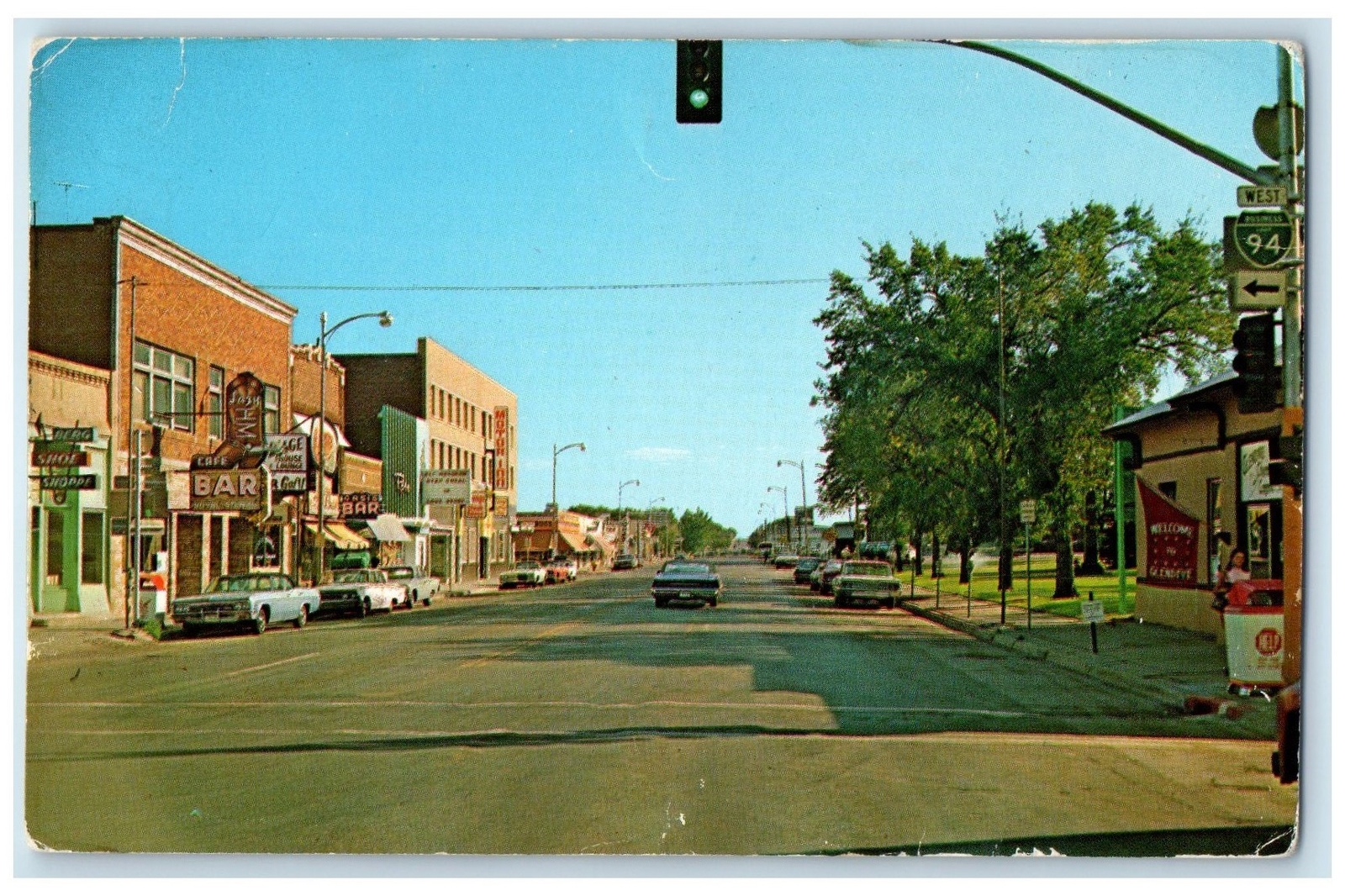 c1960\'s Business District On Merril Glendive Michigan MI Unposted Cars Postcard c1960\'s Business District On Merril Glendive Michigan MI Unposted Cars Postcard