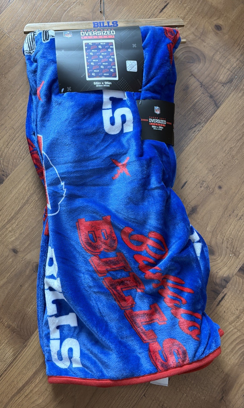Pegasus Sports Super Soft Sherpa OVERSIZED Throw Buffalo Bills  66x95 In. NEW