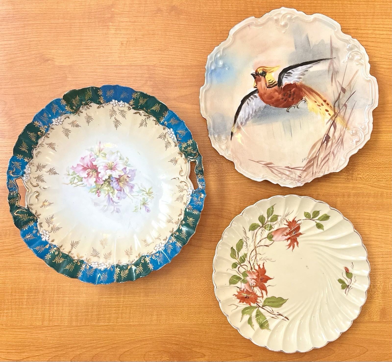 Lot 9 - Antique European Cabinet Plates Hand Painted Floral Game Bird Porcelain Lot 9 - Antique European Cabinet Plates Hand Painted Floral Game Bird Porcelain